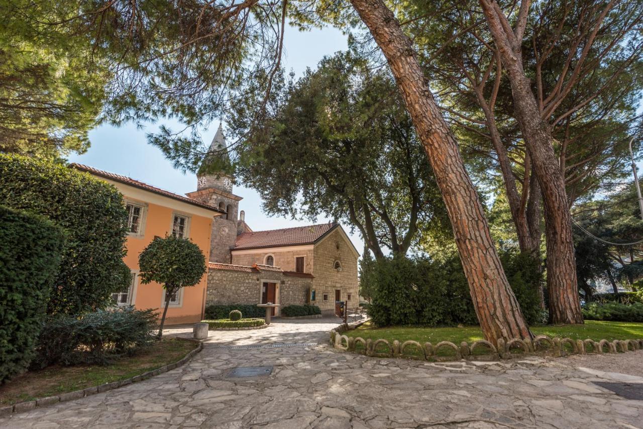 Apartments Villa Devana Οπατία Εξωτερικό φωτογραφία