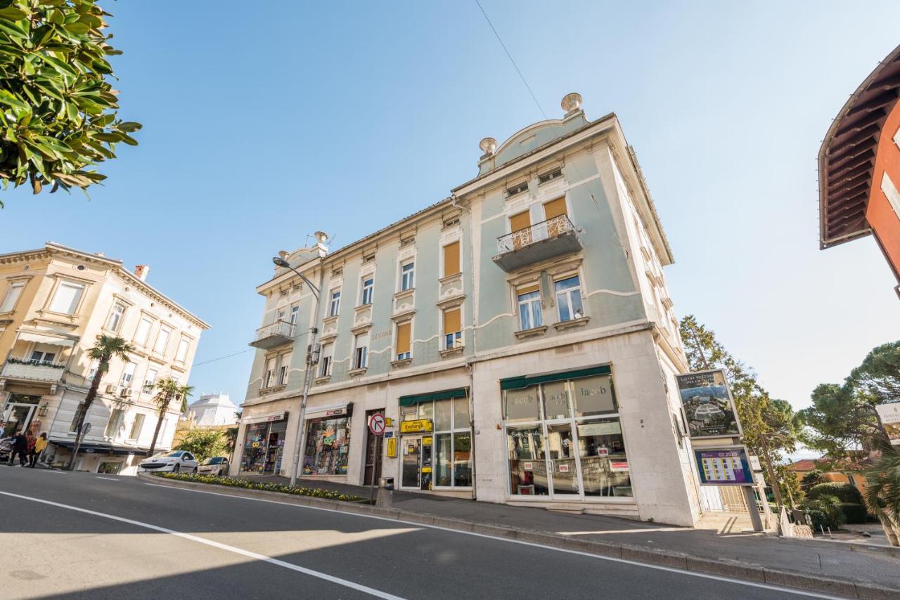 Apartments Villa Devana Οπατία Εξωτερικό φωτογραφία