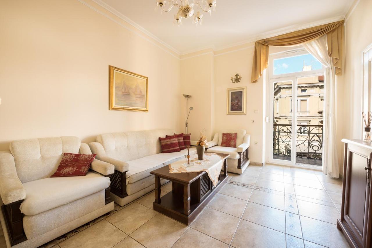 Apartments Villa Devana Οπατία Εξωτερικό φωτογραφία