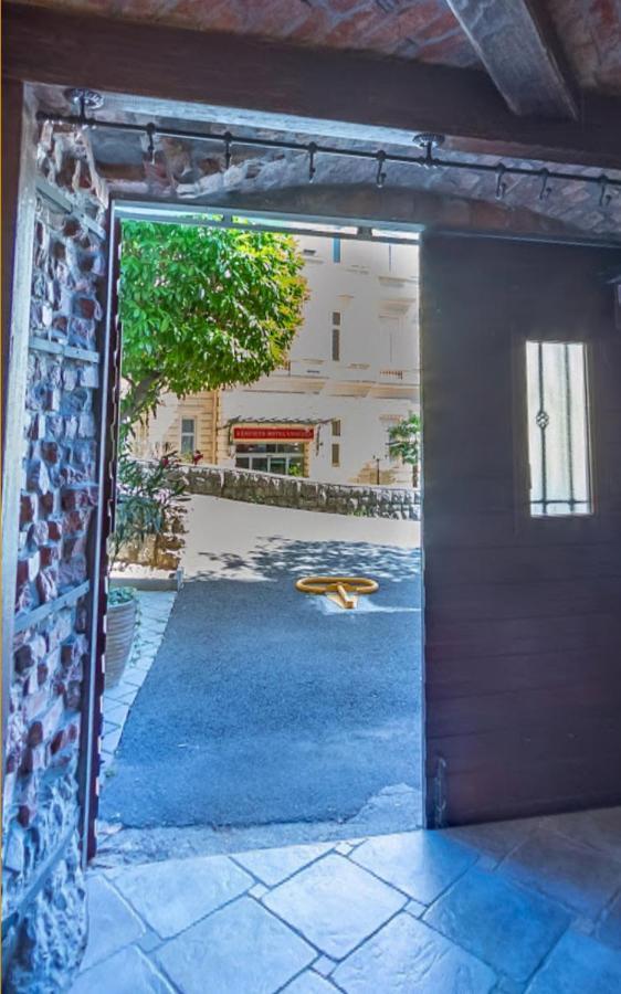 Apartments Villa Devana Οπατία Εξωτερικό φωτογραφία